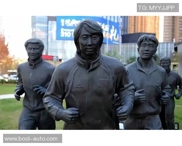 沈阳足球明星雕像的具体位置及周边景点介绍