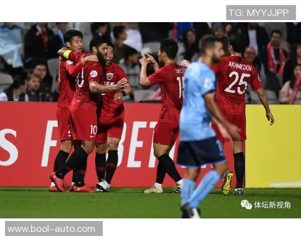 西安足球队在洲际杯中的团队协作表现分析与点评